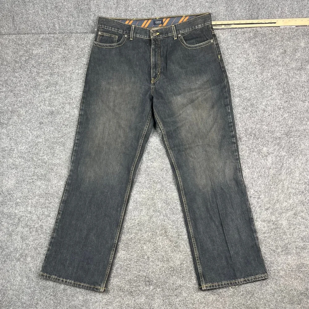 IZOD Jeans Mens Size 38x30 Black Straight Leg Faded Casual Cotton Denim Classic‎